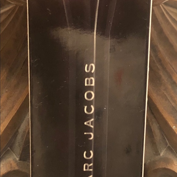 MARC JACOBS The Seamless #4 Foundation Brush, NIB - Picture 3 of 7
